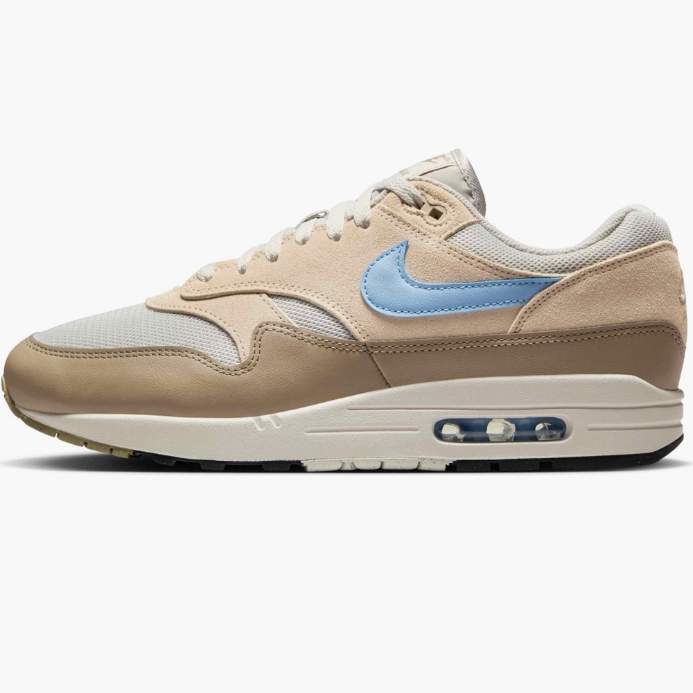 Nike Men's Air Max 1 Essential Sneaker